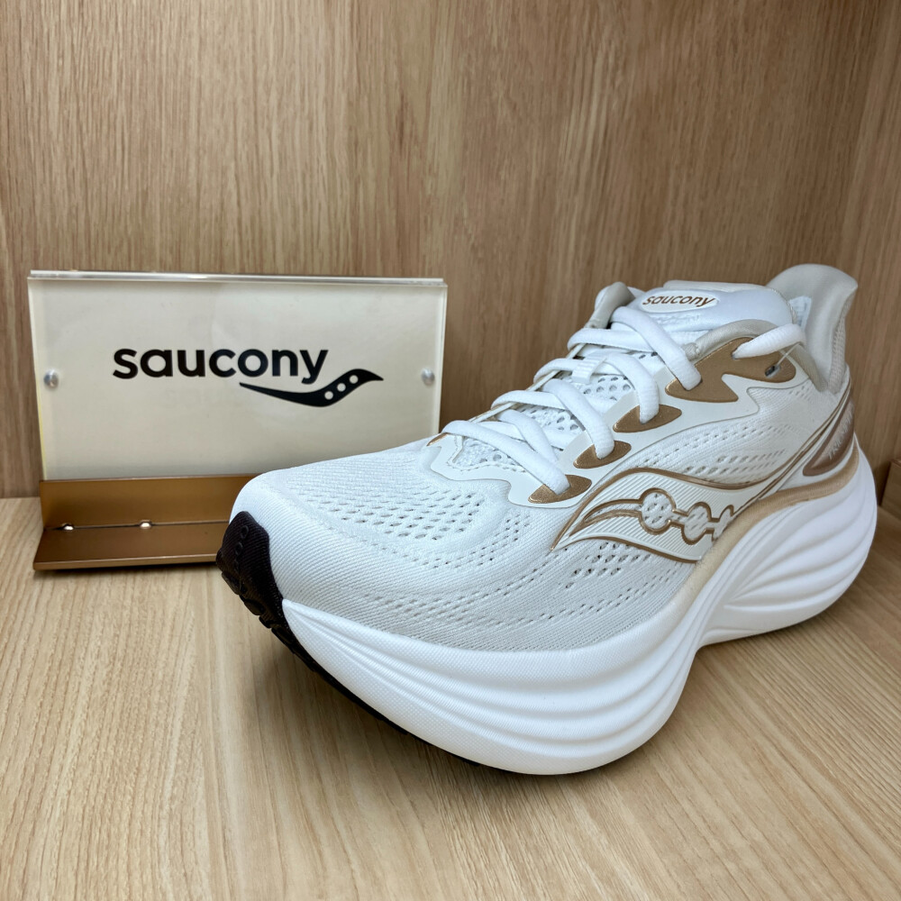 【Saucony】入荷のお知らせ🍂