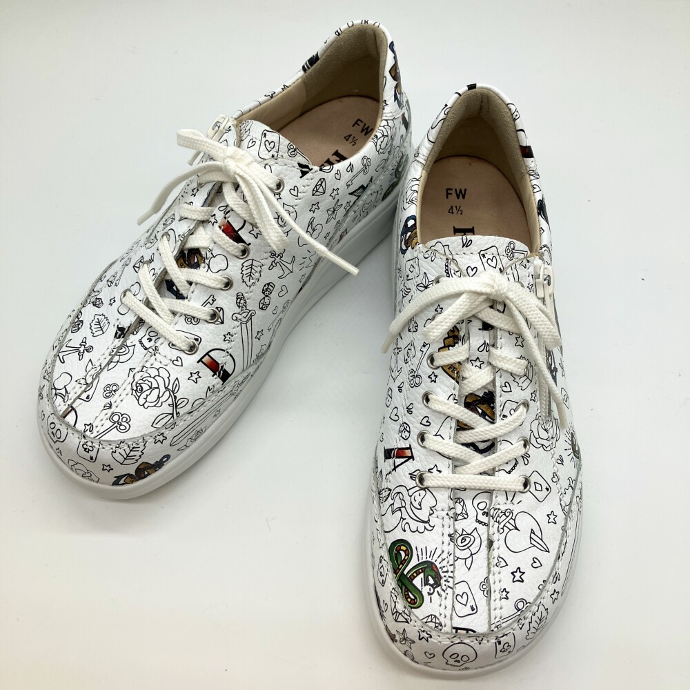 FinnComfort人気No.1スニーカーの復刻限定カラーのご紹介💫