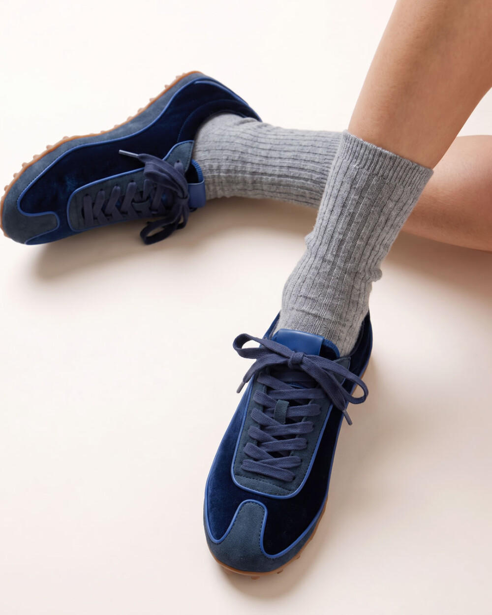最旬✨バレエコアスタイルスニーカー👟