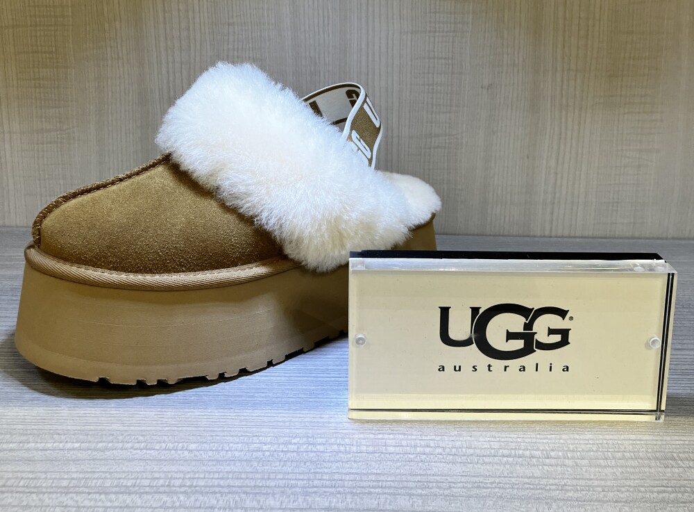 atmos pink】UGG入荷情報 | & Ladies shoes | 大丸京都店公式