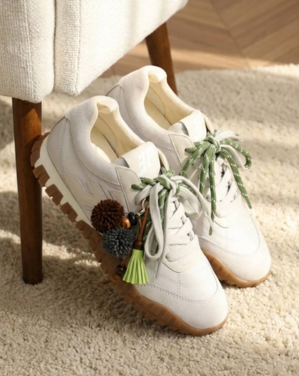 &SEL.新作チャームスニーカーのご案内