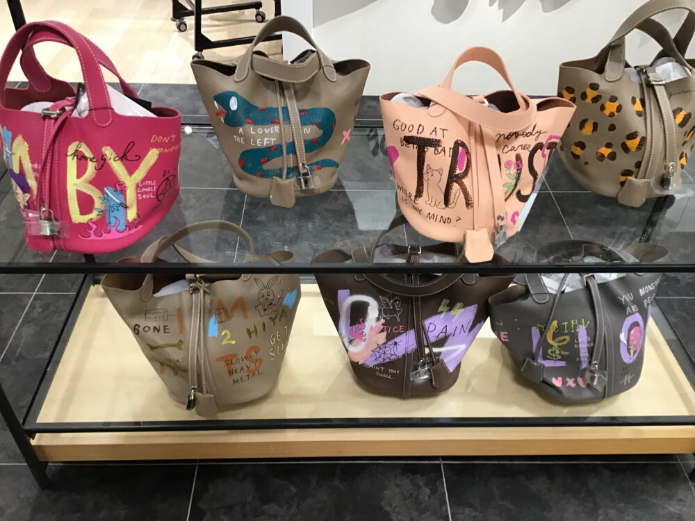 “guernika“ Cube Bag！