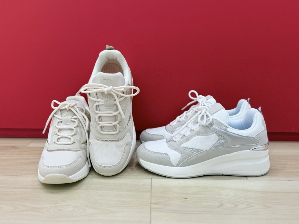 【新作入荷】軽やかに華やぐ、美脚厚底スニーカー