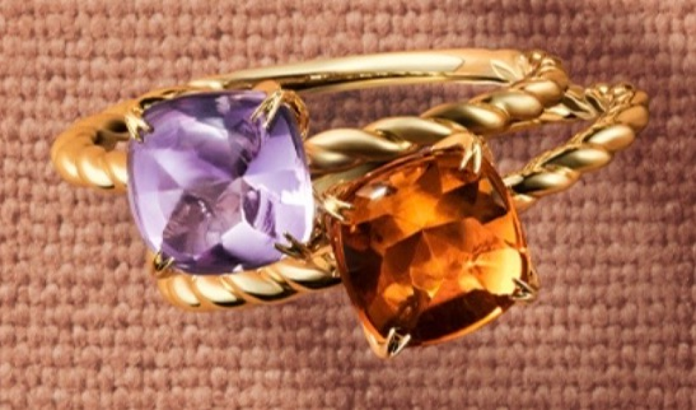 【STAR JEWELRY】秋ネイルに合わせたい♡リングの重ねづけコーデ