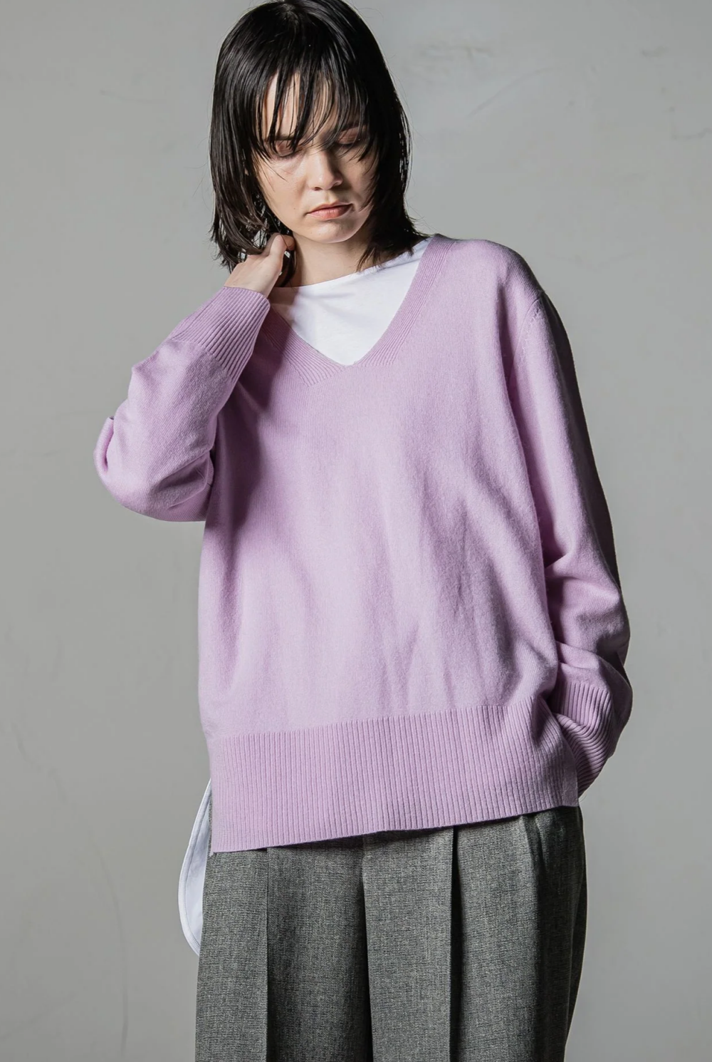 ウールカシミアVネックニット🌿