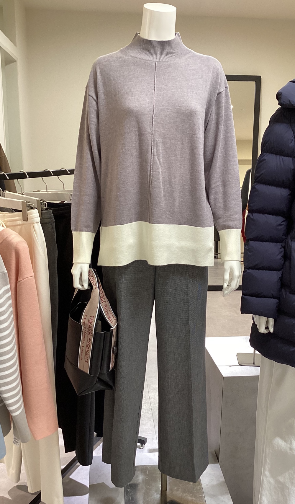 手洗い可能⭐︎かさばらない！ハイネックニット