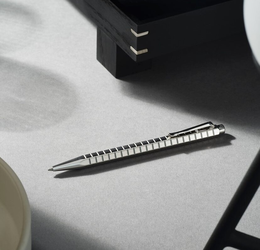 カランダッシュ🇨🇭シャープなフォルムの筆記具🖋️