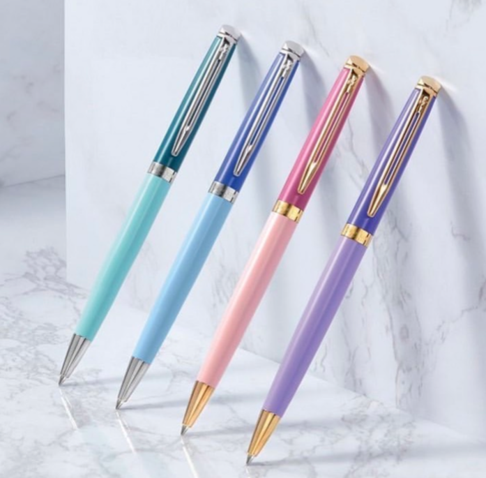 フランスの老舗筆記具メーカーのウォーターマンのボールペンをご紹介いたします。