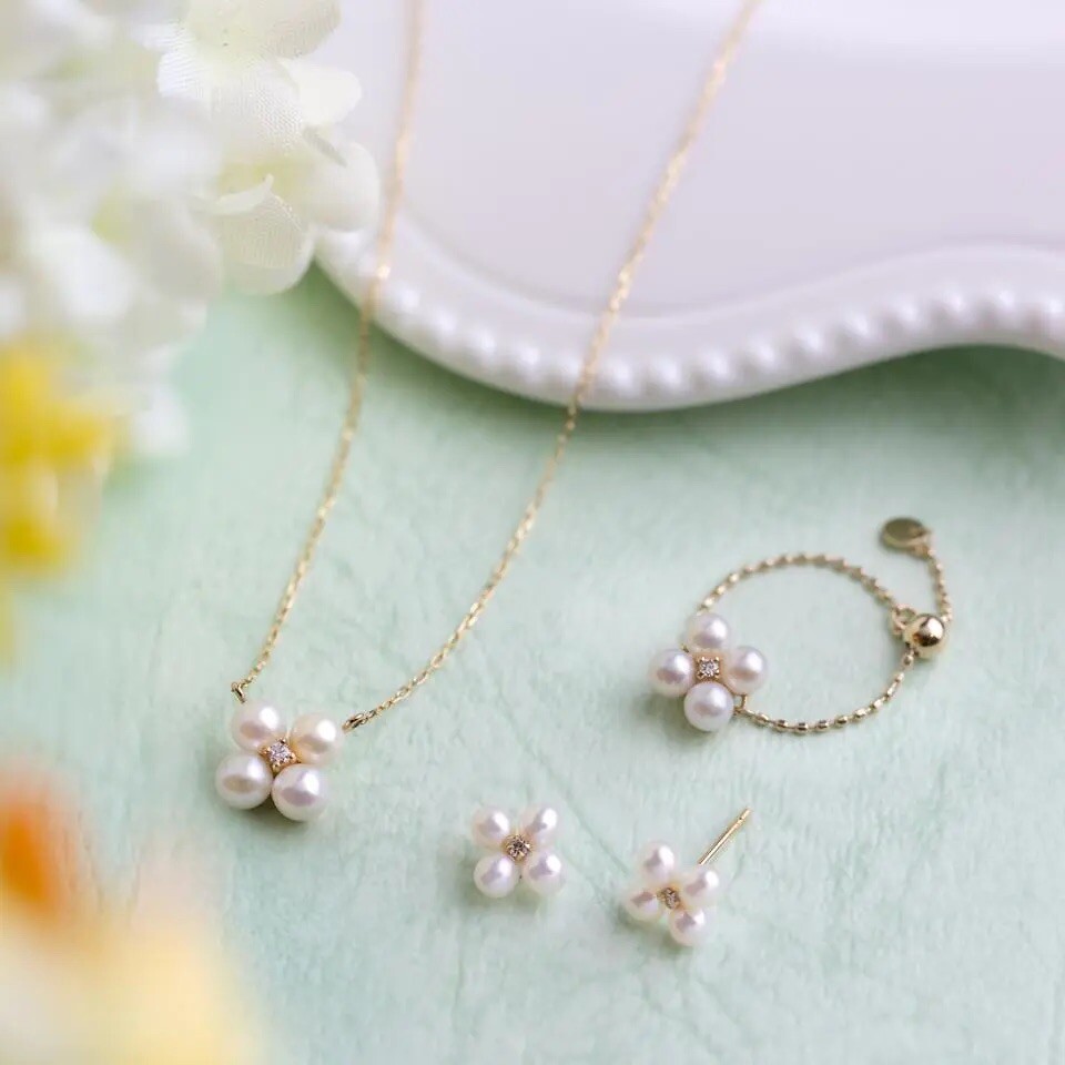 ⭐LUCKY MOTIF⭐