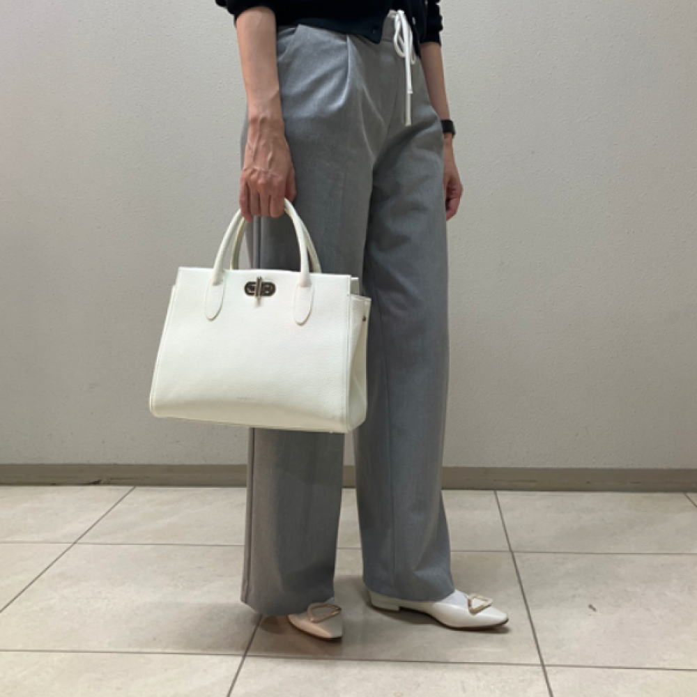 オリジナルバックルパンプス