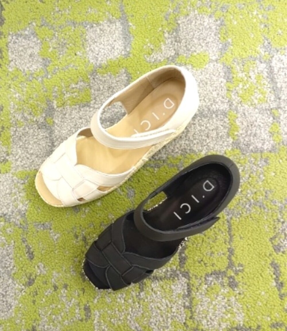 【ディッシィ】人気のグルカサンダル🌻