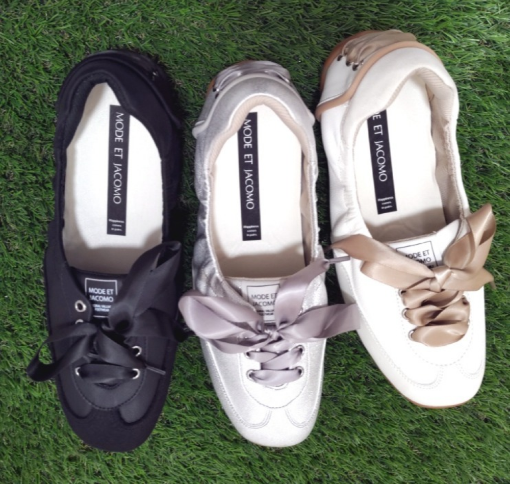 🌸春の新作🌸バレエスニーカー👟