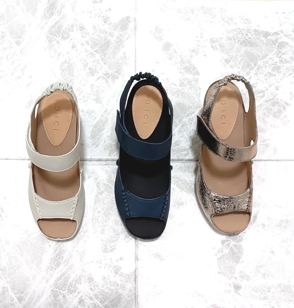 【D'ICI】安定感のあるウェッジヒールサンダル✨【新作入荷】