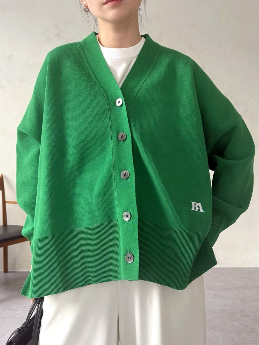 ビアズリー　春色ニットカーディガン