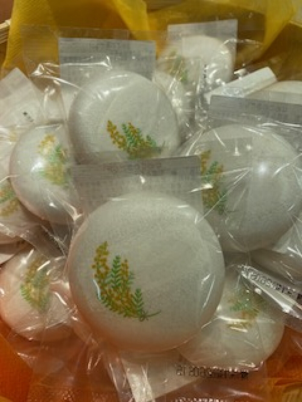 季節限定絵柄　オリジナル一わんみそ汁「ミモザ」