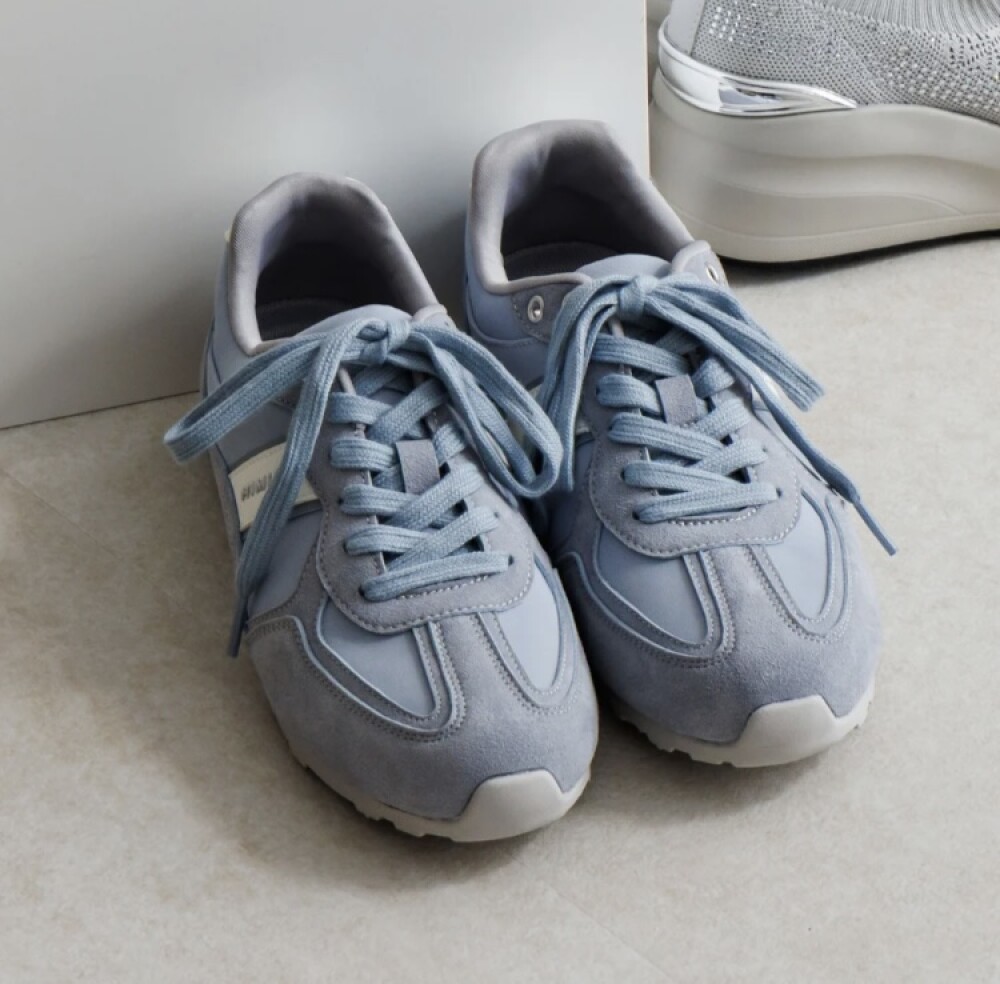 【卑弥呼】スニーカー新色追加！