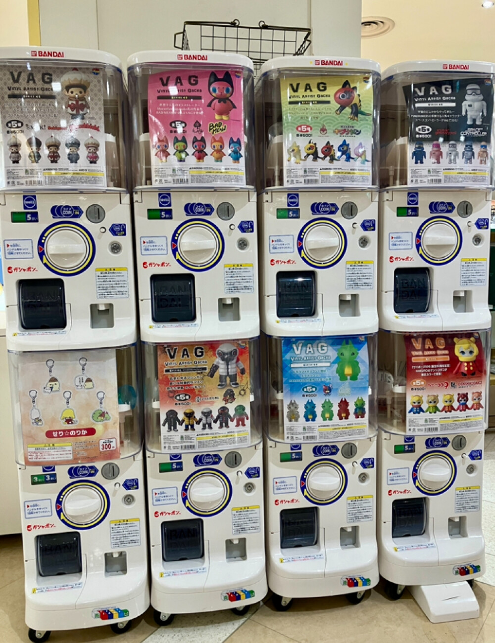 KESaGaKE本店より🤖ガチャのご紹介