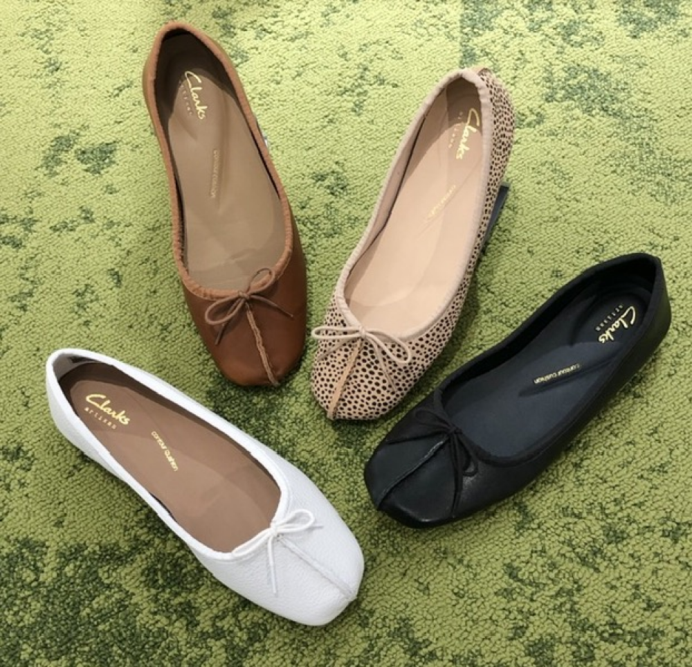 ロングセラーバレエシューズ