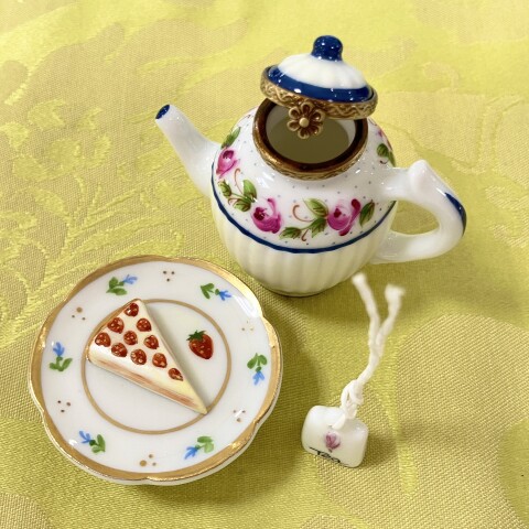 リモージュのサルのデザインがとても可愛いリモージュボックス リモージュのサルのデザインがとても可愛いリモージュボックス