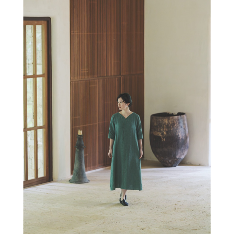 ヨーガンレール☆麻ちぢみ☆羽織ジャケット☆紺☆夏のフォーマルにも ヨーガンレール☆麻ちぢみ☆羽織ジャケット☆紺☆夏のフォーマルにも