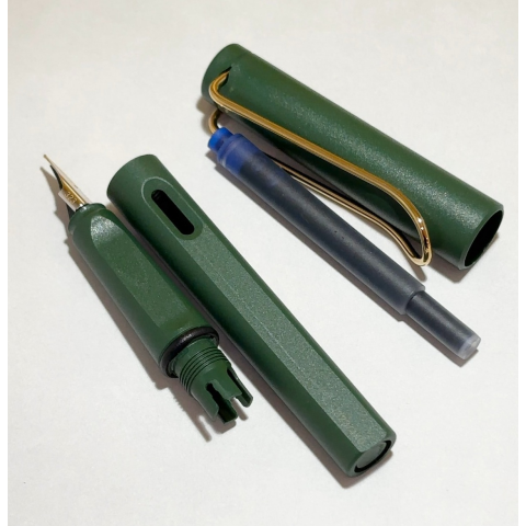 世界440本限定】LAMY Safari 金ニブ フィールドグリーン ドイツの