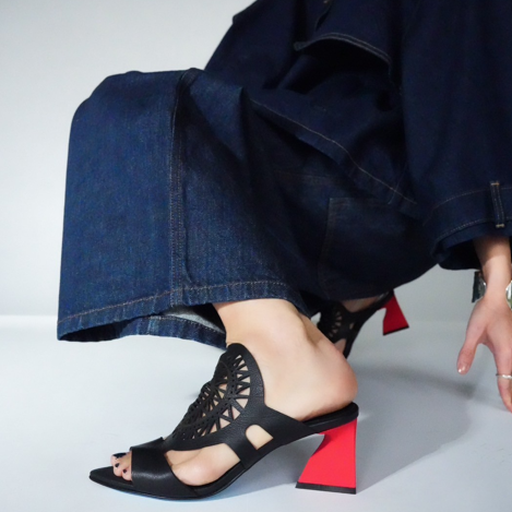 MANA SPRING＆SUMMER COLLECTION
