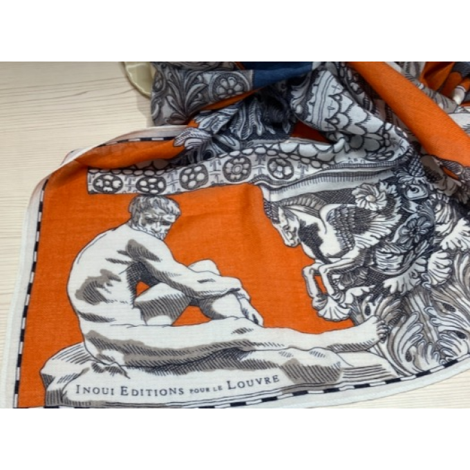 フランス発の巻く絵画。