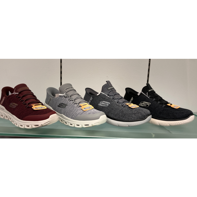 スケッチャーズ👟