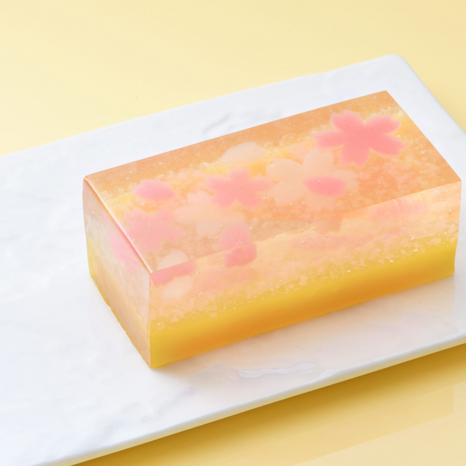 [俵屋吉富] 春季限定「花麗」