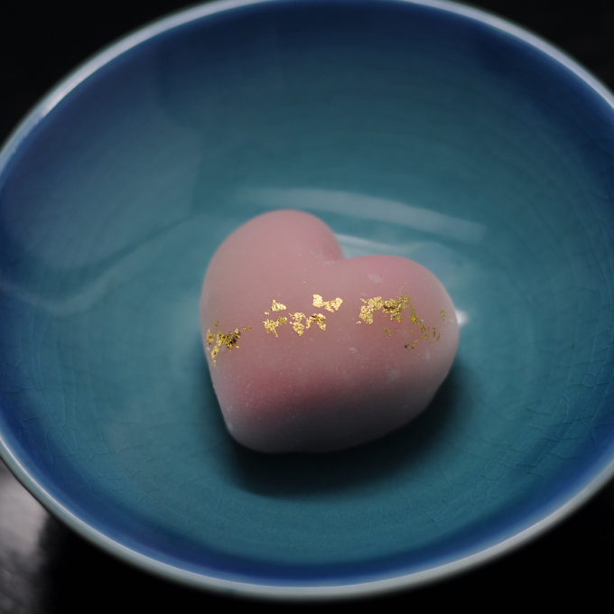 ＜老松＞　バレンタイン限定生菓子　想ひ