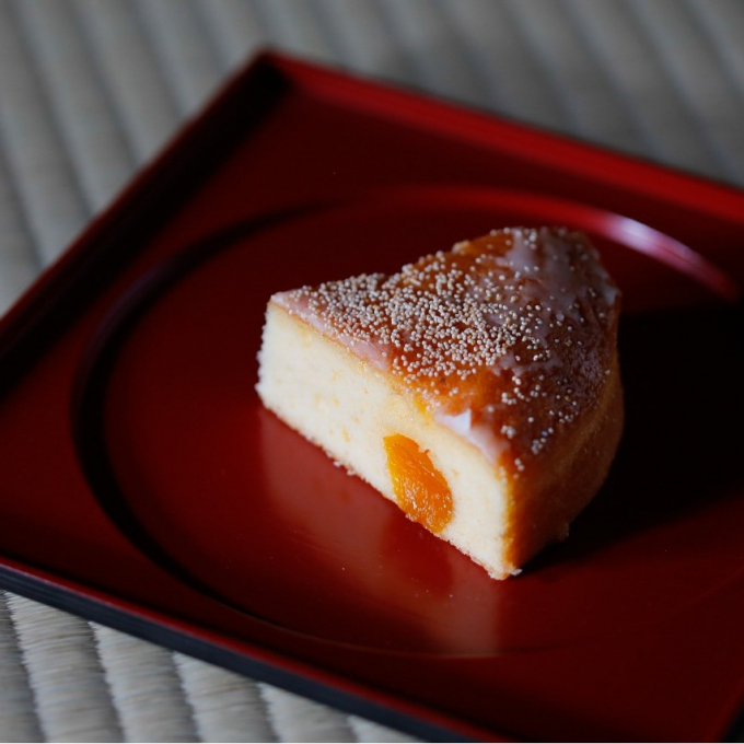 ＜老松＞　もも松風