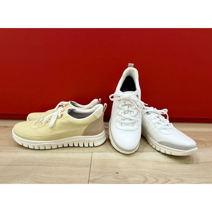 【新色】ハンズフリースリットソールスニーカー 