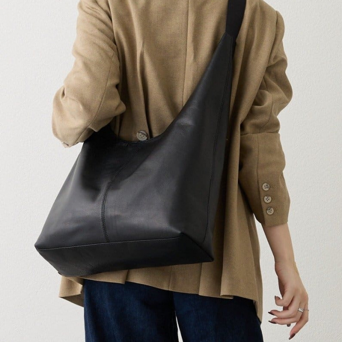 【ラシット】おすすめレザーアイテムをご紹介♪