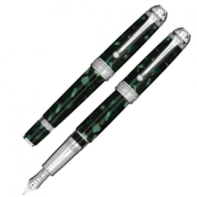 みどりの日に緑の万年筆をご紹介致します!