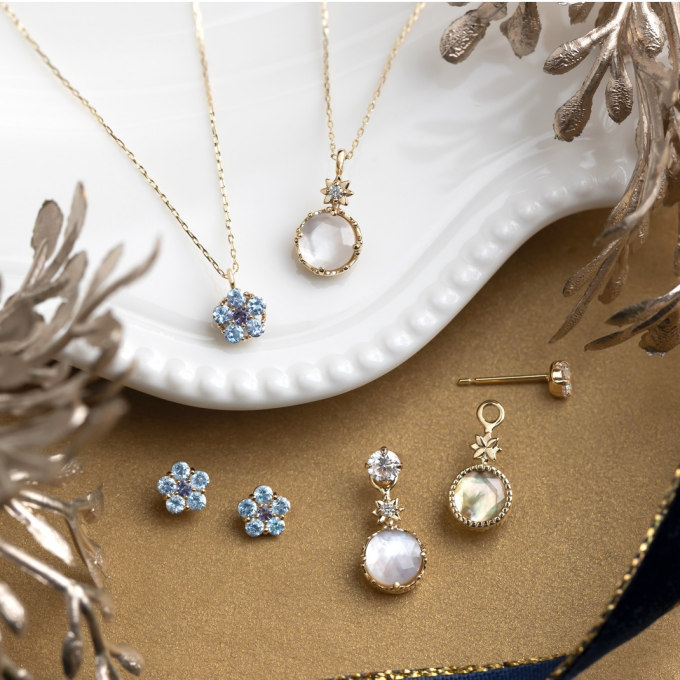 花束の代わりにジュエリーを贈りませんか？💐