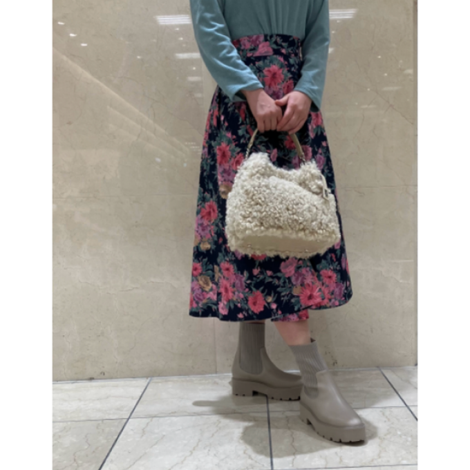 大人気ニットブーツ