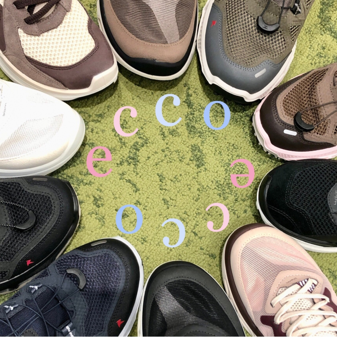〚ECCO〛メッシュスニーカー