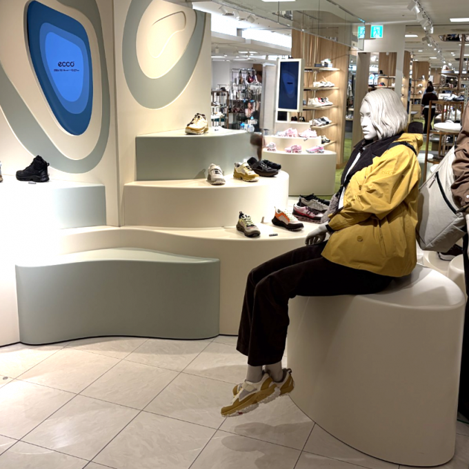 〚ECCO〛大丸京都限定POP-UPスタート