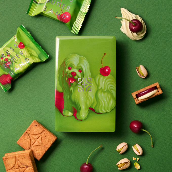 好評発売中！期間限定シリーズコラボ「SWEETS MEETS ART」