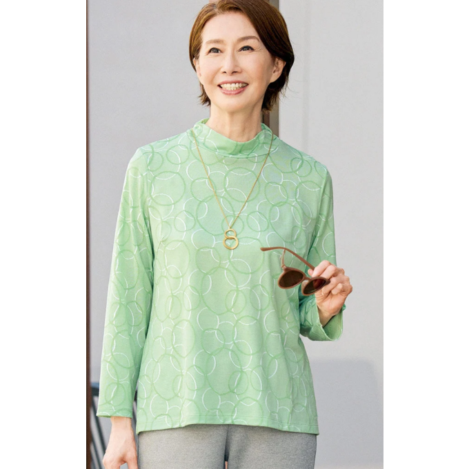 ☘️新作春物トップスのご紹介☘️