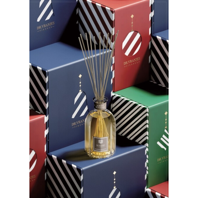 香りをギフトに🎁DR．VRANJES　 2025 Festive Collection 🔔 この時期だけの限定コレクション🎄