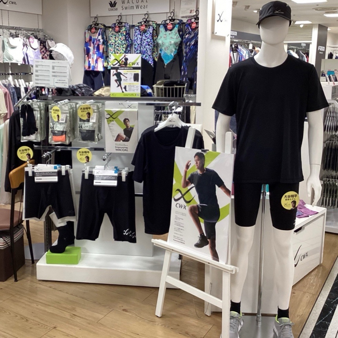大谷翔平愛用モデルを売場で展開中