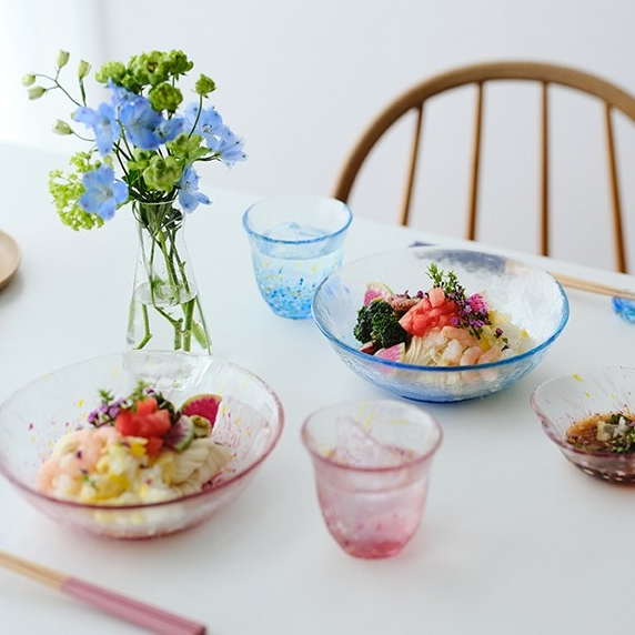 江戸硝子で食卓に彩りを。