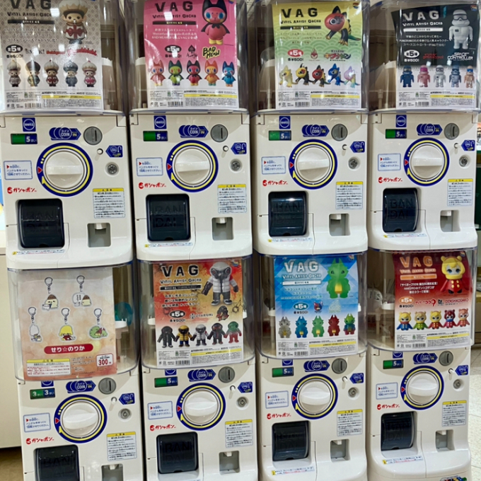 KESaGaKE本店より🤖ガチャのご紹介