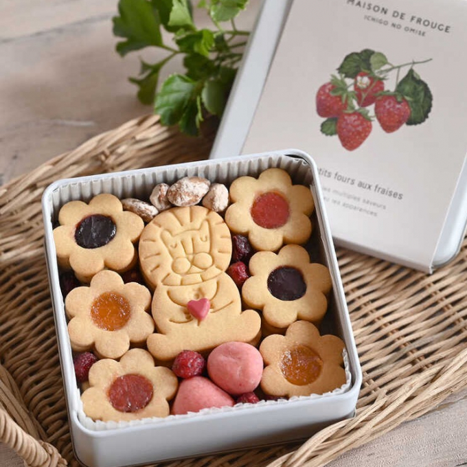 ライオンと苺のお花サブレ缶🍓