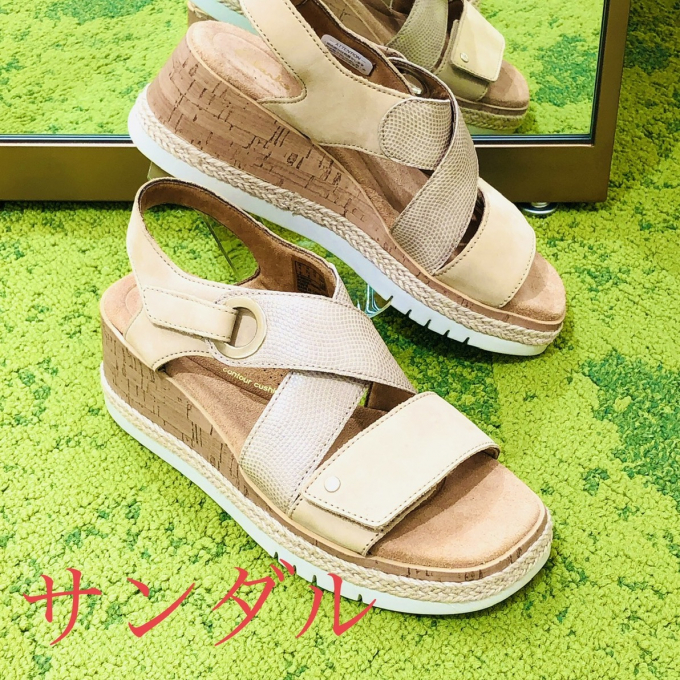 🌻🌻🌻クラークス夏サンダル🌻🌻🌻