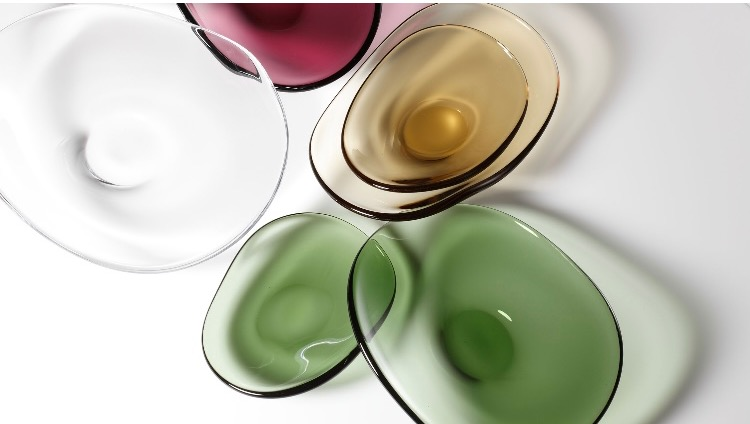 美しいフォルムのハンドメイドガラス　〜sghr〜