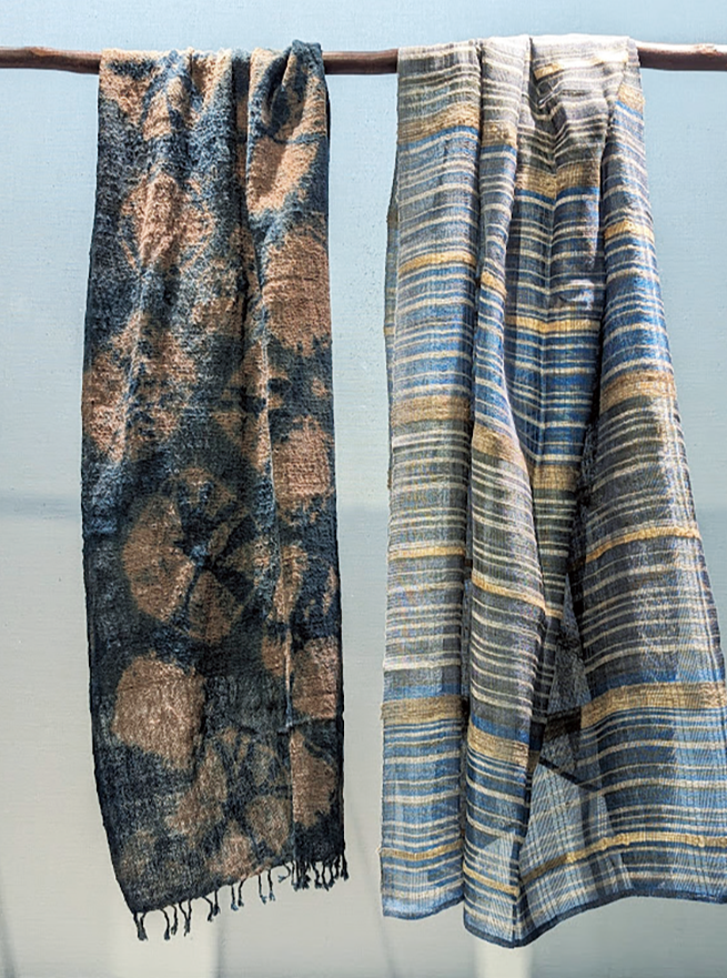 第11回　中川原哲治・惠子と里彩 染め織り紡ぎの布展 〜風を纏い光をたたえる、繭からの布〜