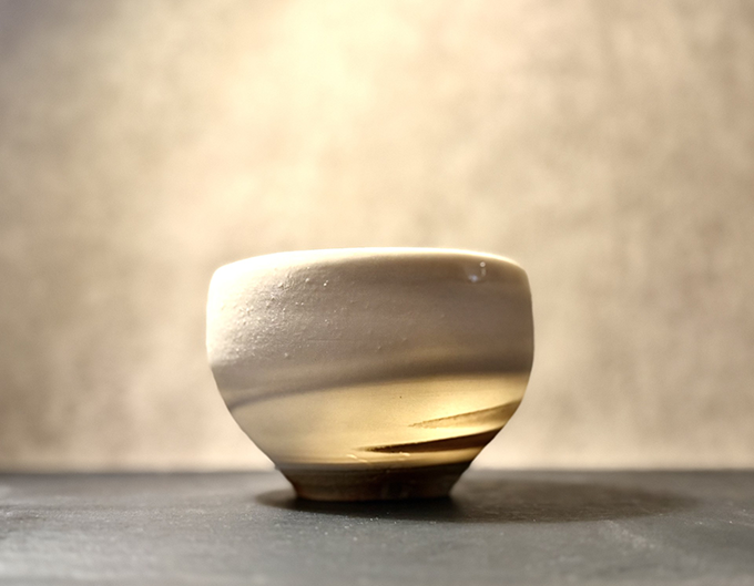 水野しづ陶展　—還光の相—