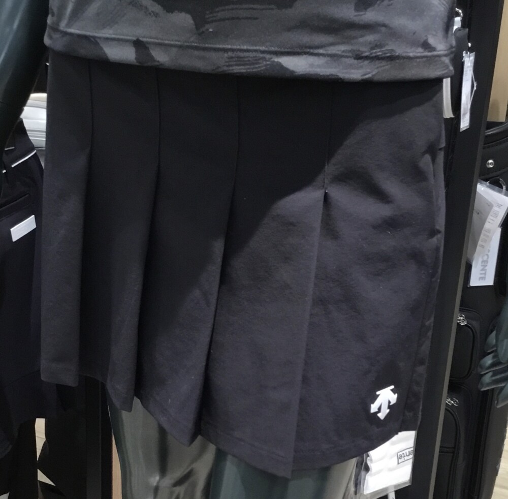 【レディス】インナーパンツ付きプリーツスカート